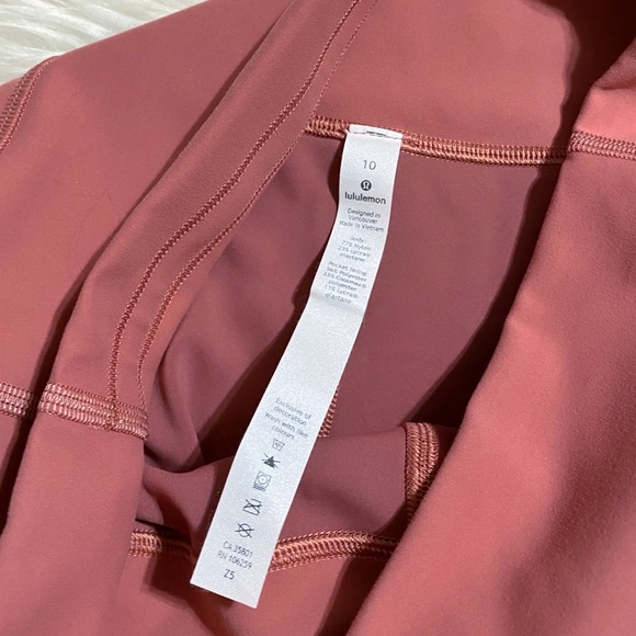 Lululemon Wunder Train High Rise Tight 25” - Picture 2 of 11